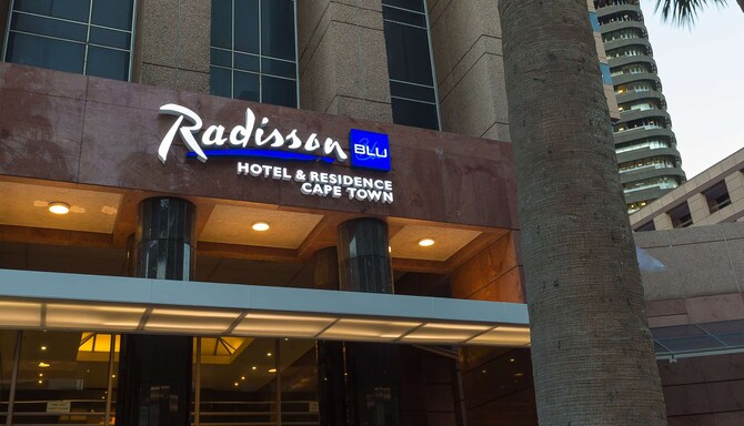 Hotel in Cape Town | Radisson Blu Hotel & Residence, Cape Town