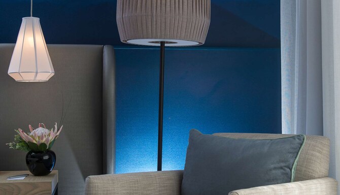 Radisson Blu Hotel and Residence, Cape Town - Standard Room Chairs