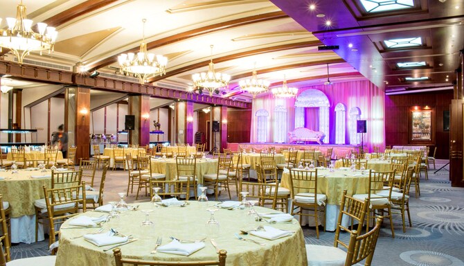 Radisson Blu Hotel & Resort, Al Ain - Oasis Ballroom Banquet