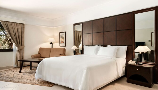 Radisson Blu Hotel & Resort, Al Ain - Studio Villa