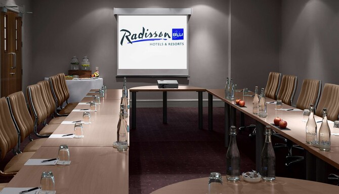 Radisson Blu Hotel & Spa, Limerick - Dromineer Meeting Room Boardroom Style