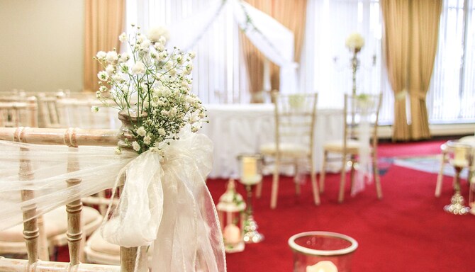 Radisson Blu Hotel & Spa, Limerick - Shannon Suite civil Ceremony Wedding