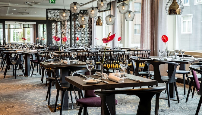 Radisson Blu Hotel, Tromso - Restaurant Charly’s