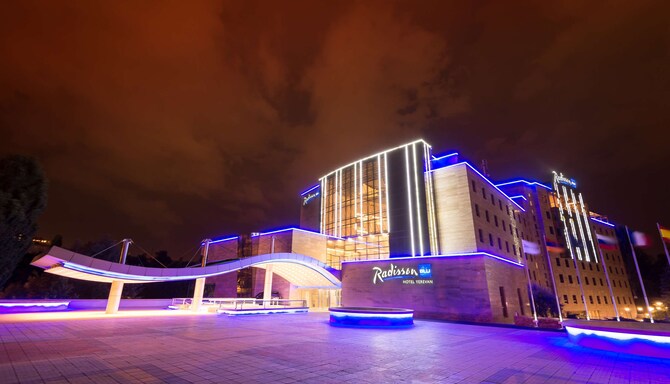Radisson Blu Hotel, Yerevan - Exterior