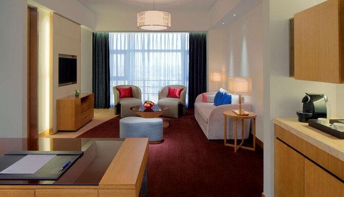 Radisson Blu Kashgar - RBKG Executive Suite Living Room