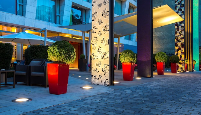 Radisson Blu Media Harbour Hotel Dusseldorf - Hotel exterior