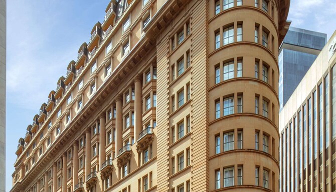 Radisson Blu Plaza Hotel Sydney - Exterior Shot