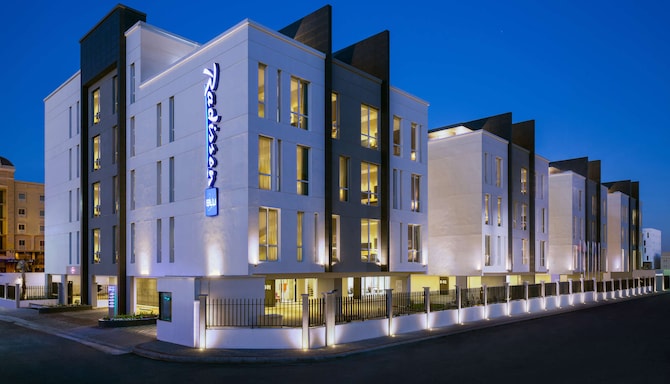 Radisson Blu Residence, Dhahran - Exterior