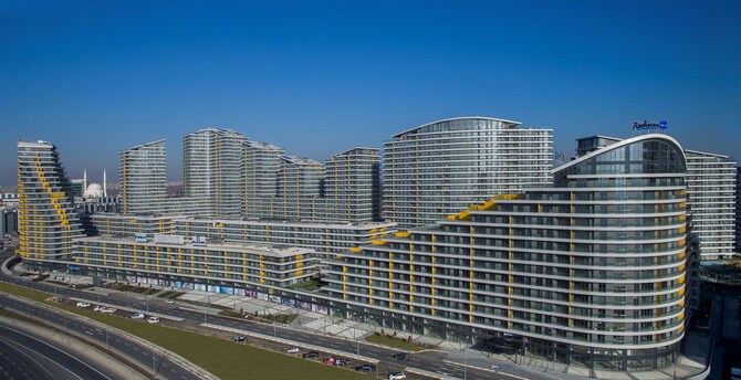 Radisson Blu Residence, Istanbul Batisehir - Exterior Hotel View