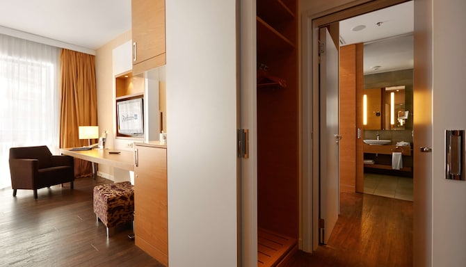 Radisson Blu Resort, Bukovel - Family Stay - 2 Connected Rooms