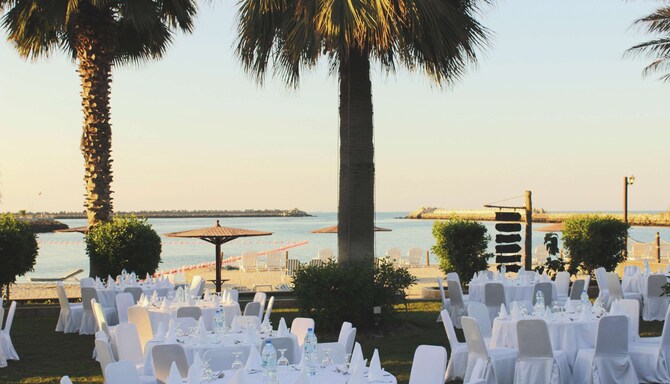 Radisson Blu Resort, Sharjah-United Arab Emirates - Palm Garden