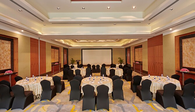 Radisson Blu Resort & Spa - Alibaug, India - Chancellor Hall