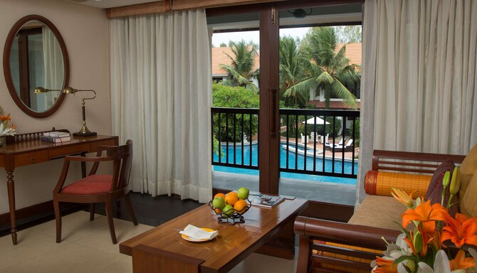 Radisson Blu Resort Temple Bay Mamallapuram - Pool View Chalet