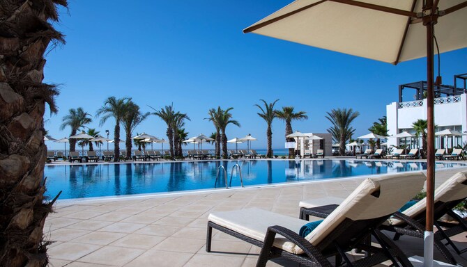Radisson Blu Resort & Thalasso, Hammamet - Sunbeds by Swimming Pool