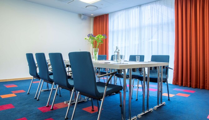 Radisson Blu Royal Hotel, Bergen - Meeting Room Boardroom Style