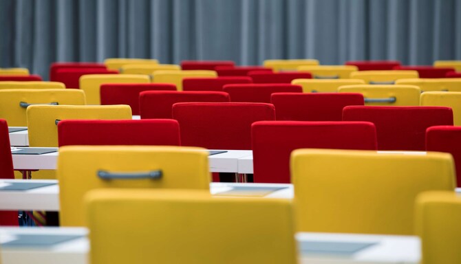 Radisson Blu Royal Hotel, Bergen - Kongesal Meeting Room Chairs