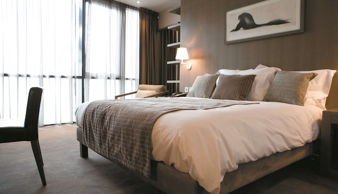Radisson Blu Royal Hotel, Dublin – Suite – Bett