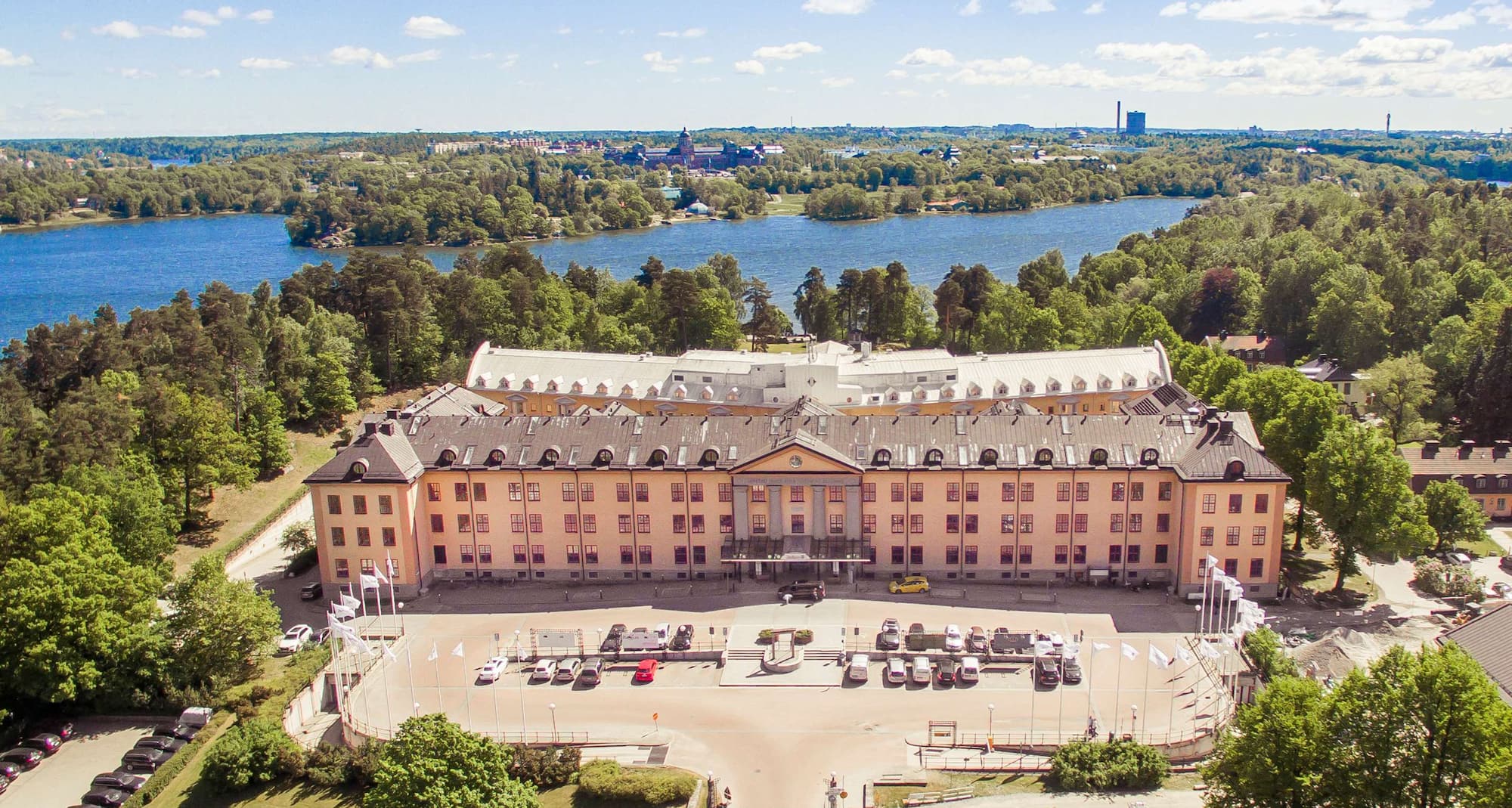 Hotels In Stockholm Solna Radisson Blu Royal Hotel Haga Park