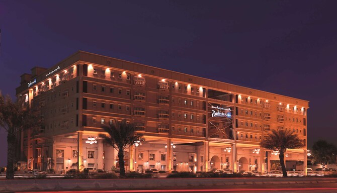 Radisson Blu Royal Suite Hotel, Jeddah - Exterior Hotel View