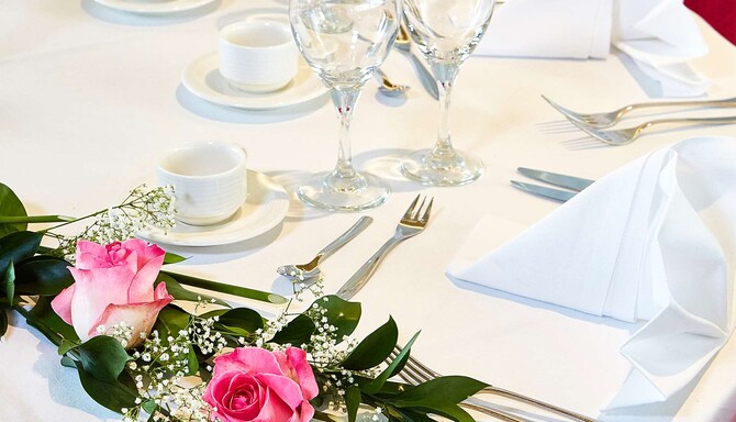 Radisson Blu Saga Hotel, Reykjavik - Meeting room dining setup