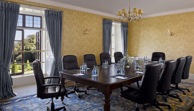 Radisson Blu St. Helenand#39;s Hotel, Dublin - The Thomas Cooley Boardroom