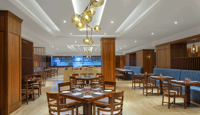 Radisson Chandigarh Zirakpur - FEAST Restaurant