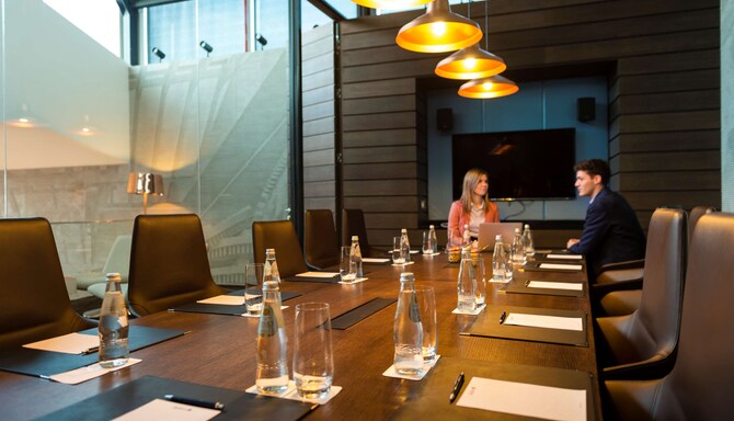 Radisson Collection Hotel, Old Mill Belgrade - Meeting Room Table