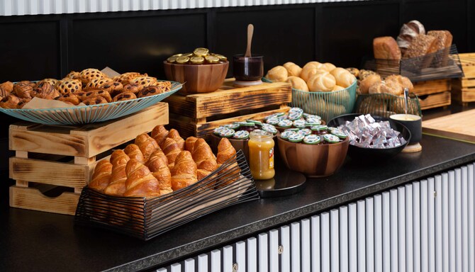 Radisson Collection Hotel, Warsaw - Breakfast