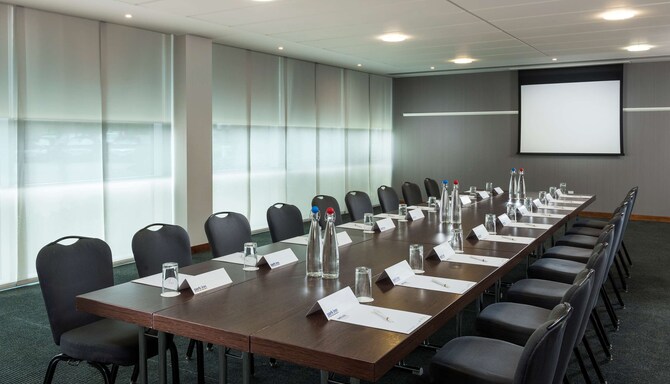 Radisson Hotel & Conference Centre London Heathrow - Meeting room