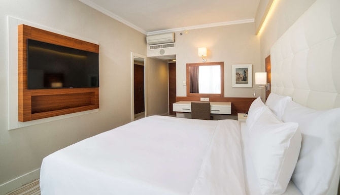 Radisson Hotel President Beyazit Istanbul - Suite Sea View Balcony