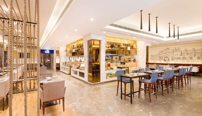 Radisson Jaipur City Center - Breakfast Area