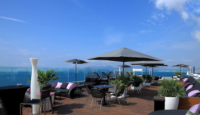 Radisson Rewards Brand - Terrace
