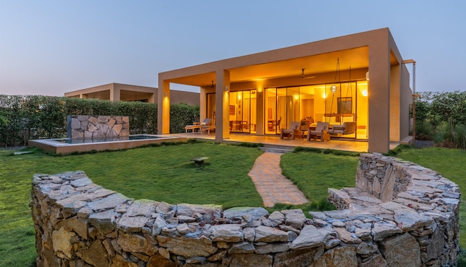 Aaramgah Jawai Resort & Spa, a member of Radisson Individuals Retreats - Villa Backyard