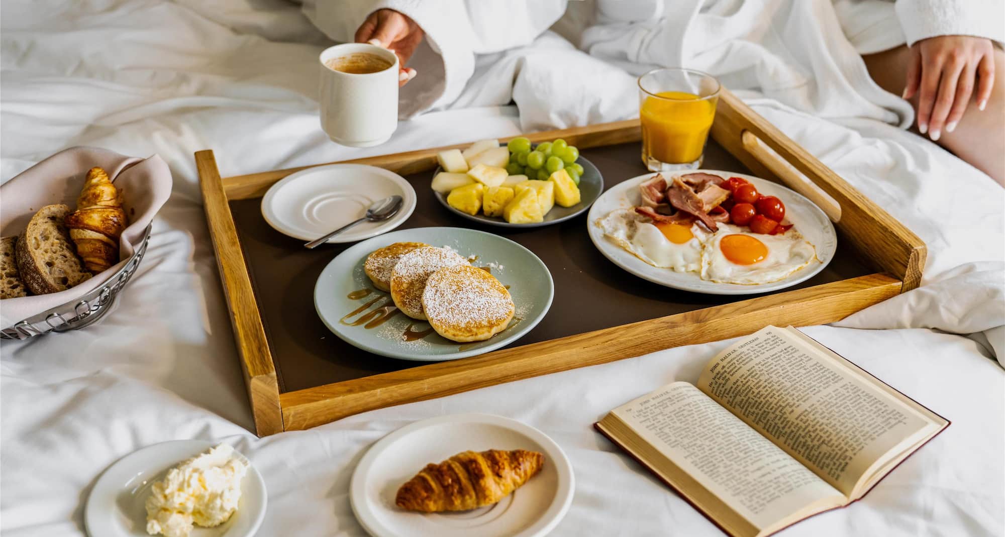 Activation Content B2C - VOL.001 - Activation_Content_B2C-Destination_Explorer_Mindset_Leisure-Radisson_Blu-Homepage_Banner_Web_SoMe_CRM_Web_Module-Carousel_Image-1080x1080-EN-CESEEBA-General