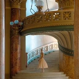 Activation Content B2C - VOL.001 - Activation_Content_B2C-Destination_Explorer_Mindset_Feel_Good-Radisson_Blu-SoMe_Web_Module-Image_Influencer-Other-EN-CESEEBA-Leisure