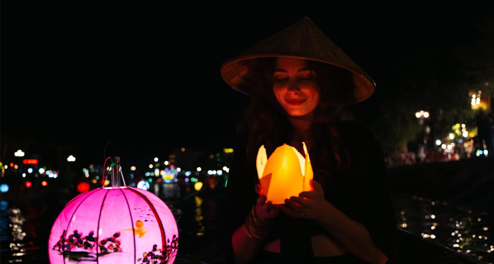 Activation Content B2C - VOL.001 - Activation_Content_B2C-Radisson-Web_Module-1080x1920-VI_EN-SEAP-General