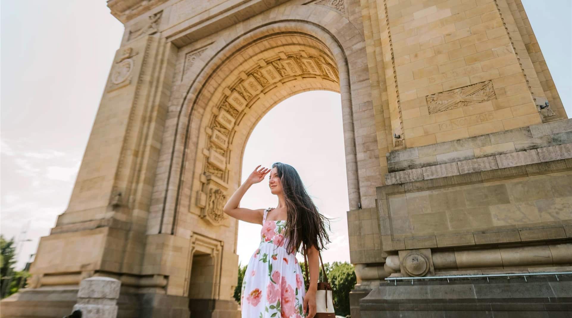 Activation Content B2C - VOL.001 - Activation_Content_B2C-Destination_Explorer_Mindset_Feel_Good-Radisson_Blu-SoMe_Web_Module-Image_Influencer-Other-EN-CESEEBA-Leisure