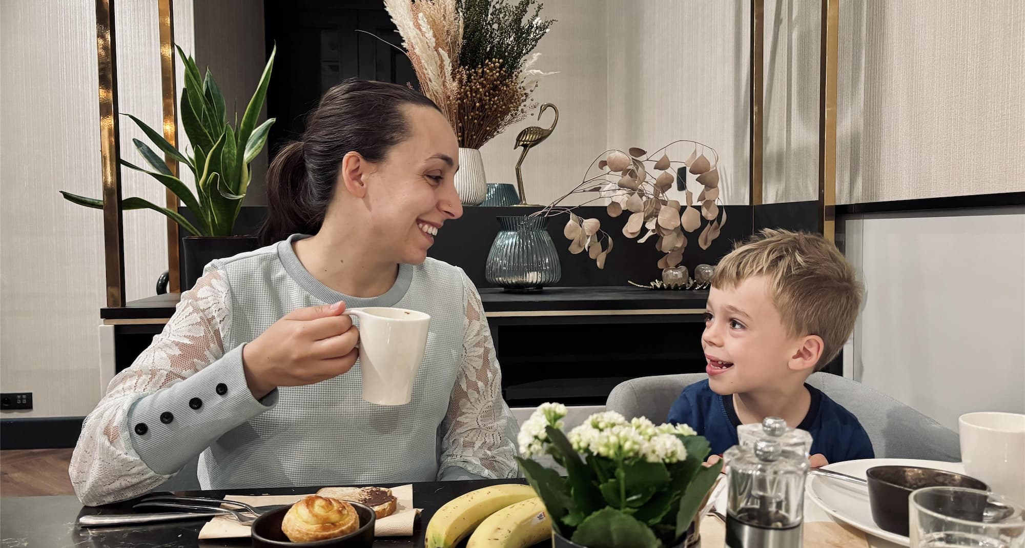 Activation Content B2C - VOL.002 - Activation_Content_B2C-FamilyandFun_Family-Radisson_Blu-SoMe_Web_Module-Image-Other-EN-CESEEBA-Family