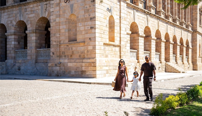 Royal Castle family tour