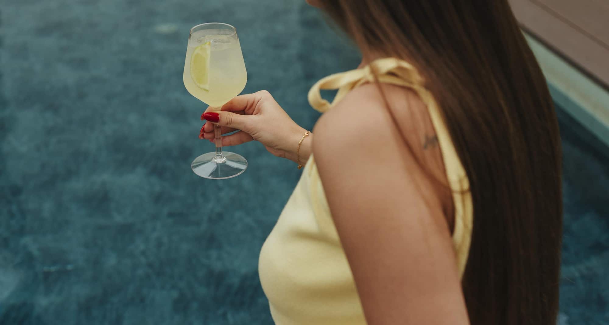 Activation Content B2C - VOL.004 - Activation_Content_B2C-Radisson_Collection-Web_Module-16x9-NA-MED-General