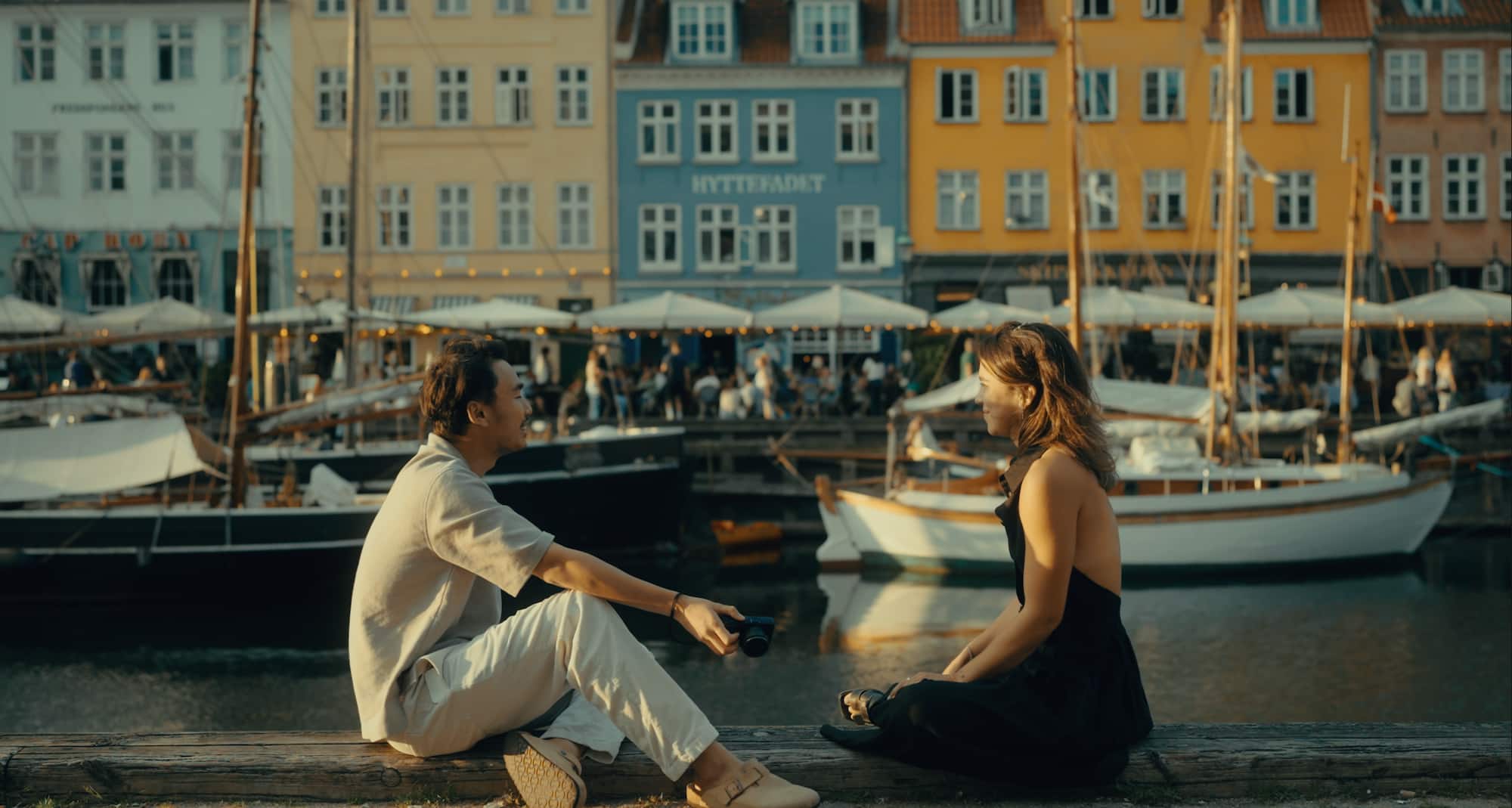 Relaxing at Nyhavn