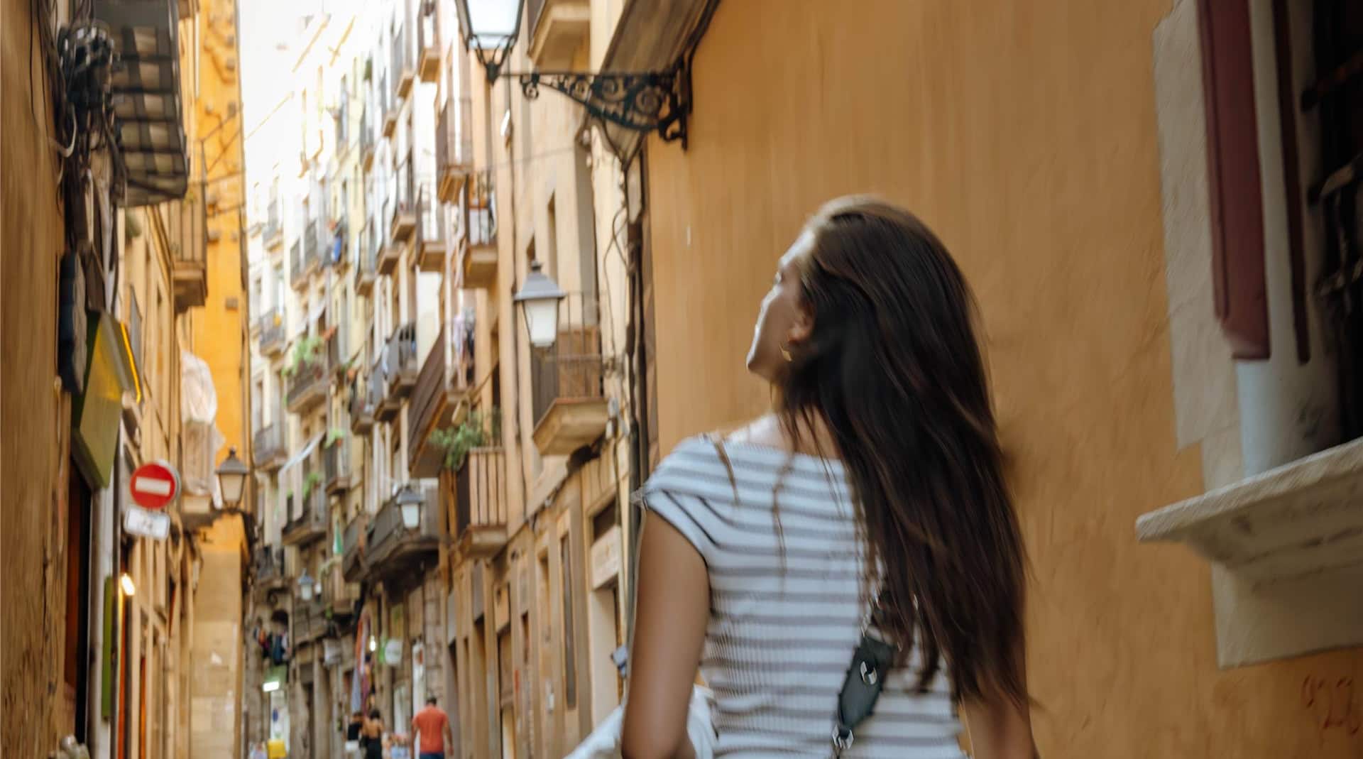 Wander around Barcelona