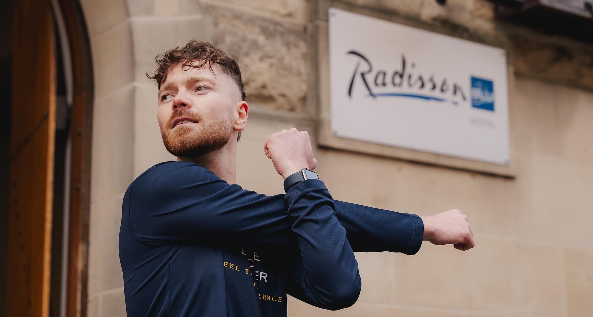 Radisson Blu Hotel, Edinburgh City Centre - Running outside