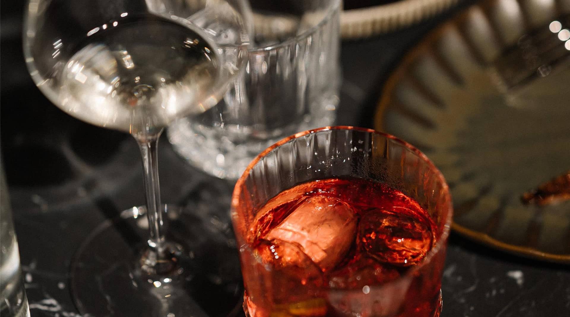 Radisson Collection Hotel, Basilica Budapest - ISSEI Skybar and Restaurant