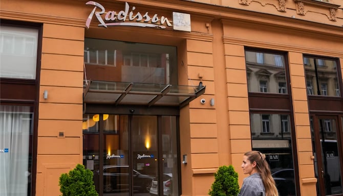 Radisson Blu Hotel, Prague - Stylish arrival