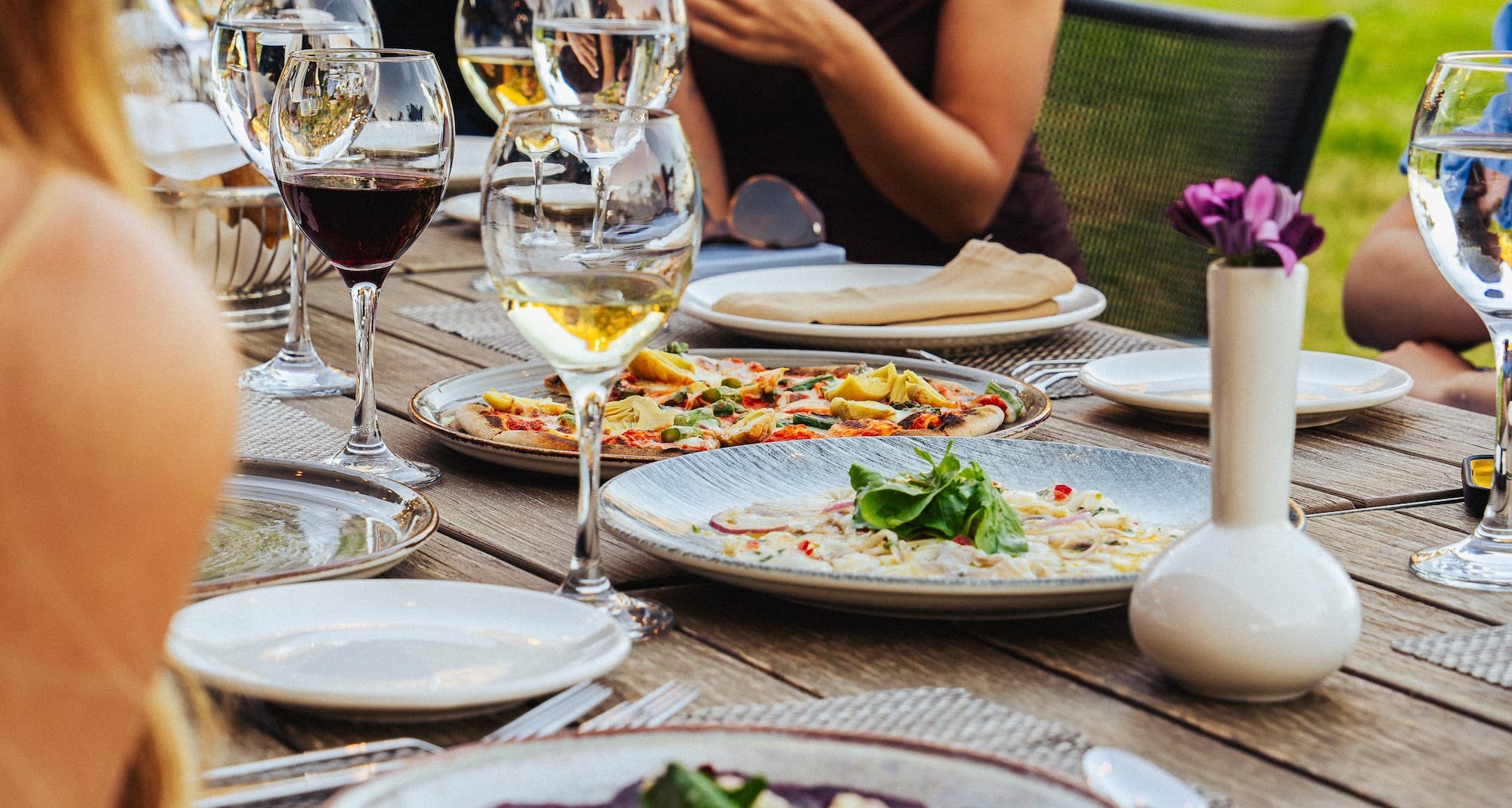 Activation Content B2C - VOL.009 - Activation_Content_B2C-FandB_Destination-Radisson_Collection-Homepage_Banner_Web_Homepage_Banner_App_SoMe_Web_Module-Carousel_Image-1080x1920-EN-MEAT-General