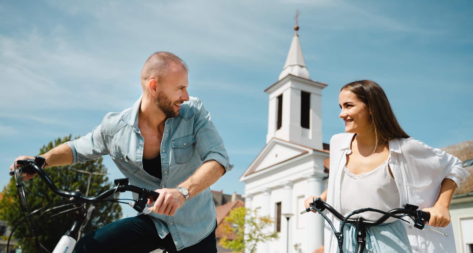 Cycle Through Sarvar