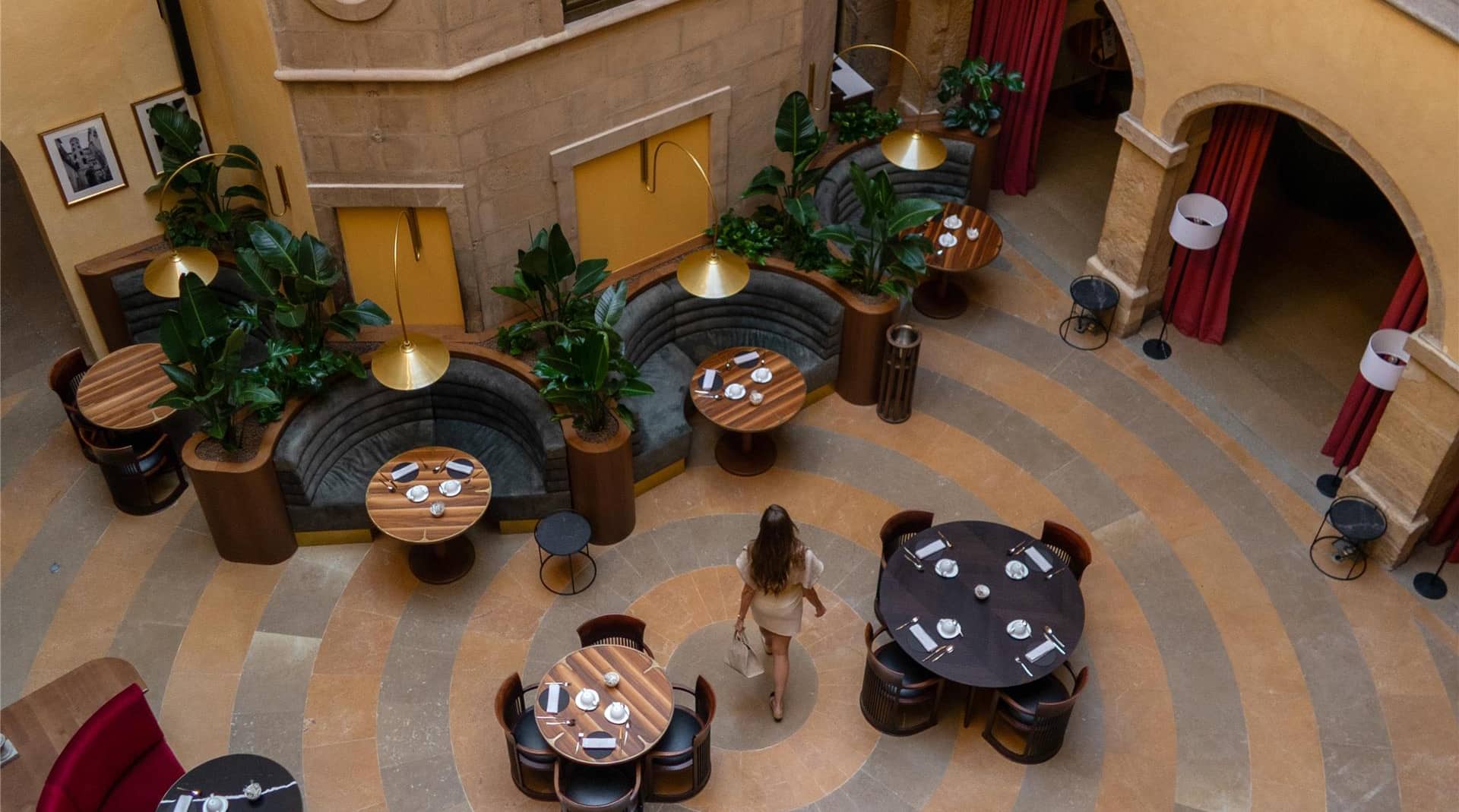 FRLYSLCL - Cour des Loges Lyon, A Radisson Collection Hotel - Grand Cour