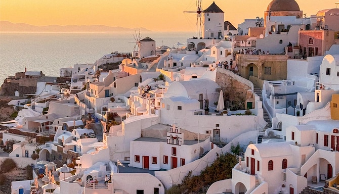 Activation Content B2C - VOL.009 - Activation_Content_B2C-Destination-Radisson_Blu-SoMe-Reels-1080x1920-EN-MED-General