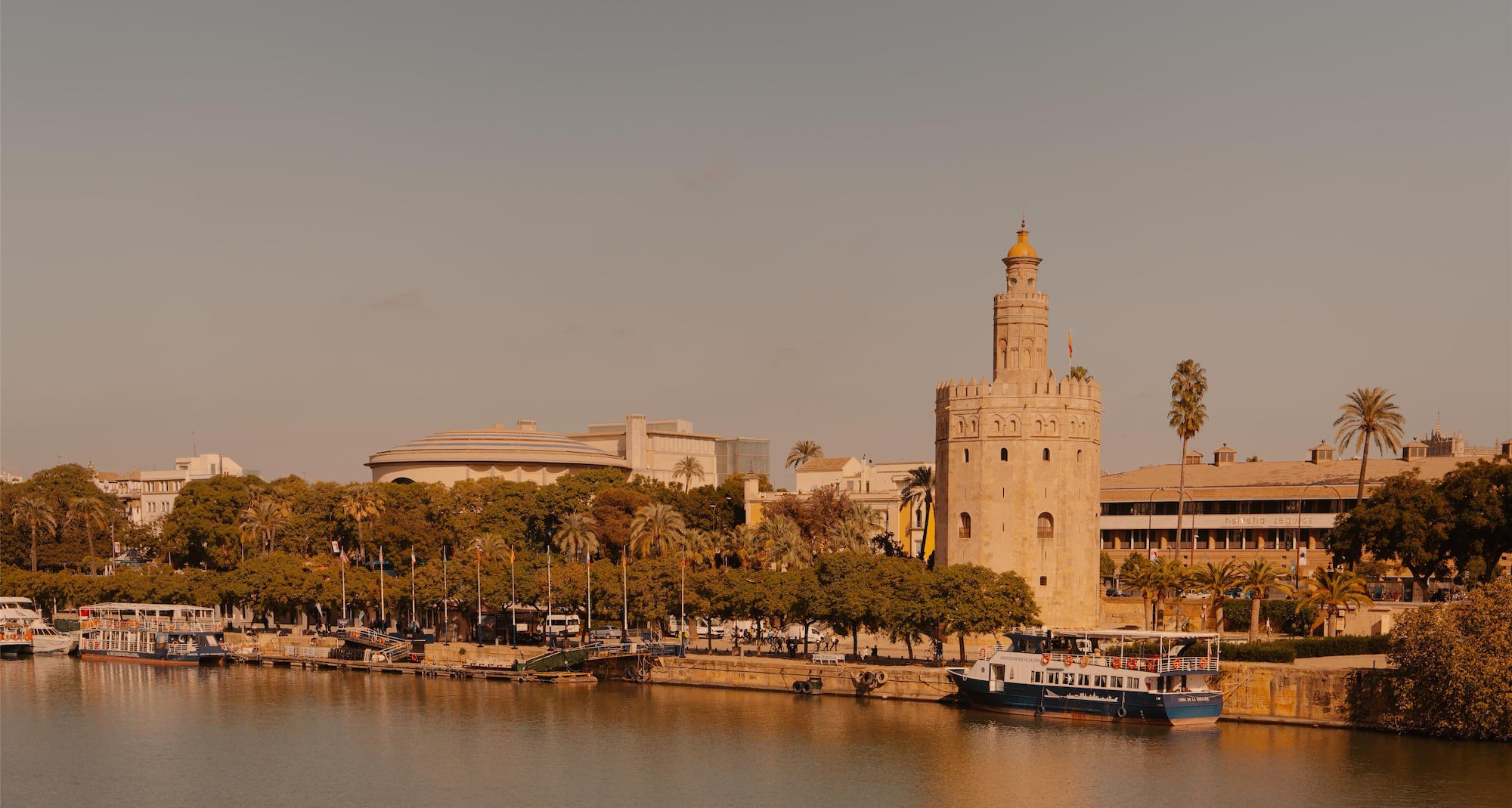 Activation Content B2C - VOL.009 - Activation_Content_B2C-Radisson_Collection-Homepage_Banner_Web-1000x300-ES_EN-MED-General-Life At Radisson